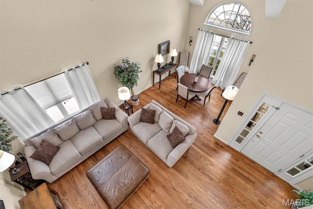 679 Bluffs View Court, Eureka, MO 63025