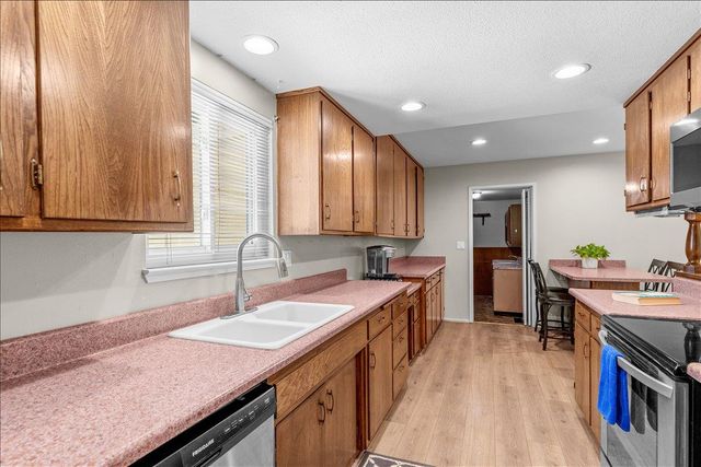 3309 Benton Cir, Modesto, CA 95350