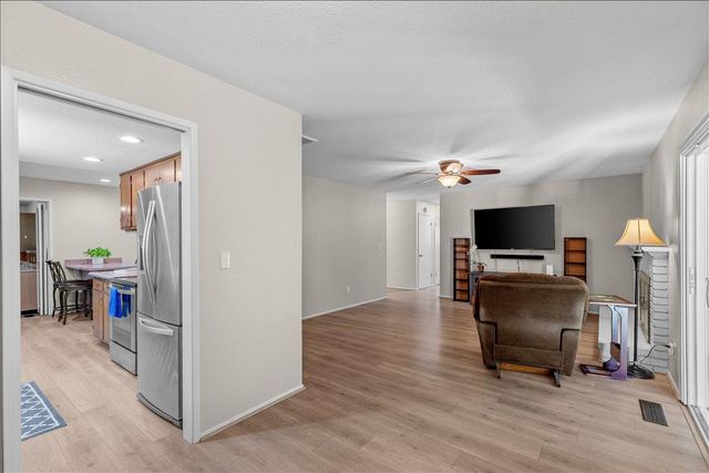 3309 Benton Cir, Modesto, CA 95350