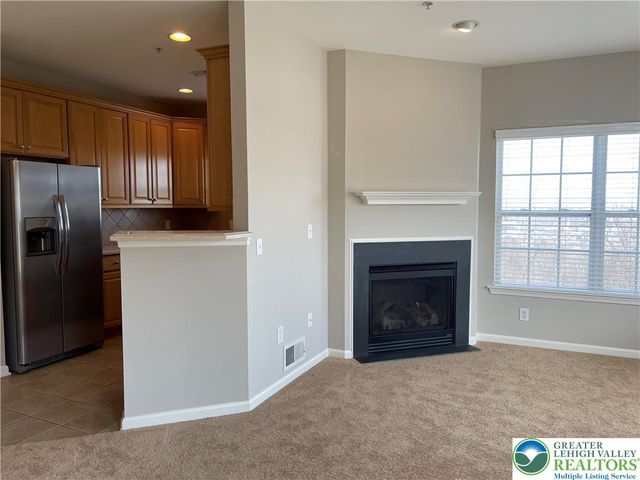 514 Waterford Terrace, Williams Twp, PA 18042