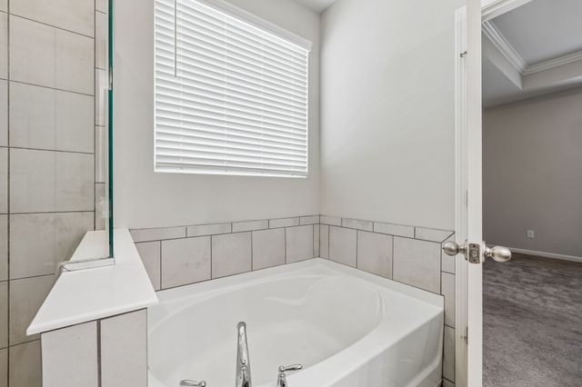 4165 Magnolia Farms Dr, Hermitage, TN 37076