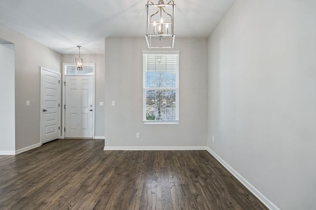 4165 Magnolia Farms Dr, Hermitage, TN 37076