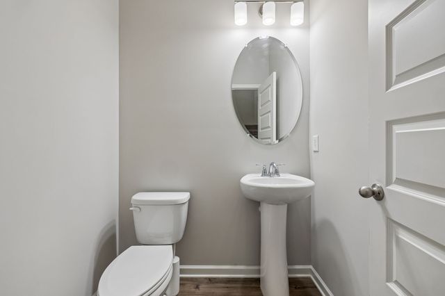 4165 Magnolia Farms Dr, Hermitage, TN 37076