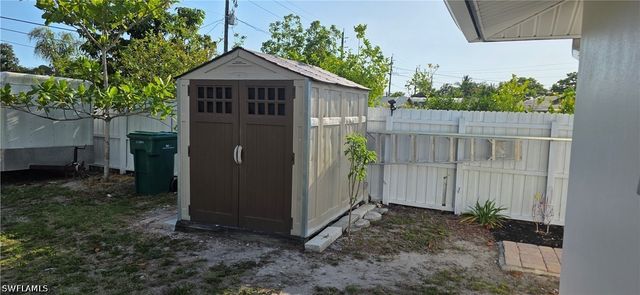 4148 23rd PL SW, Naples, FL 34116