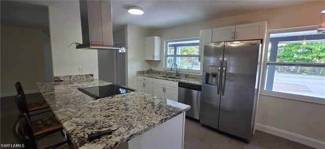 4148 23rd PL SW, Naples, FL 34116