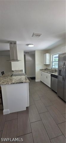 4148 23rd PL SW, Naples, FL 34116