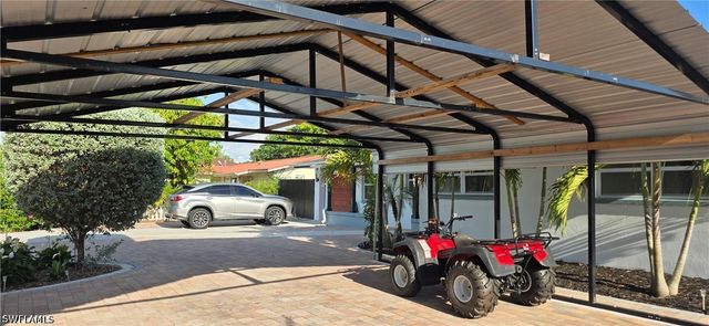 4148 23rd PL SW, Naples, FL 34116