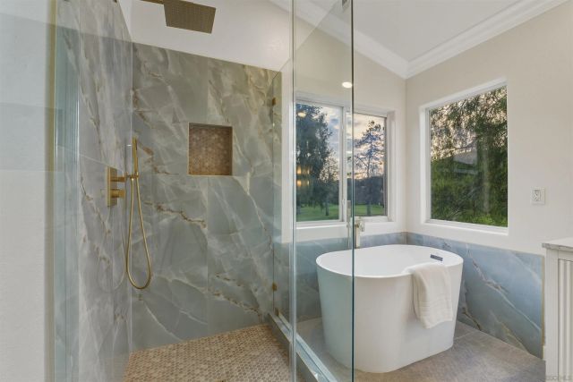 564 Golf Glen Dr, San Marcos, CA 92069