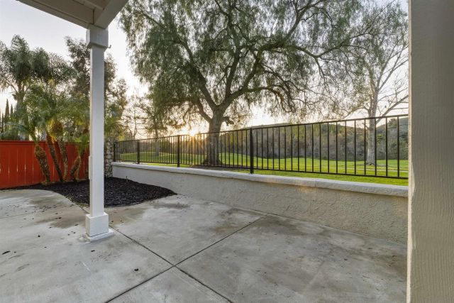 564 Golf Glen Dr, San Marcos, CA 92069