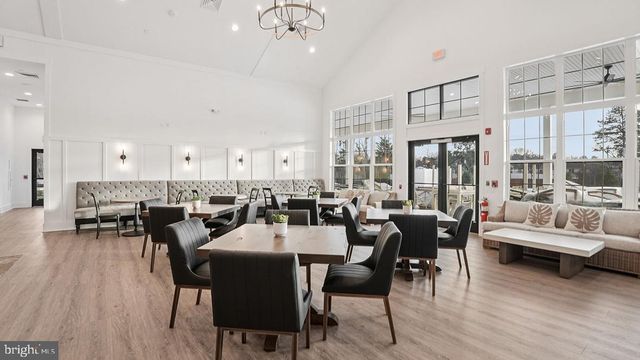 135 MALIBU DR, Egg Harbor Township, NJ 08234