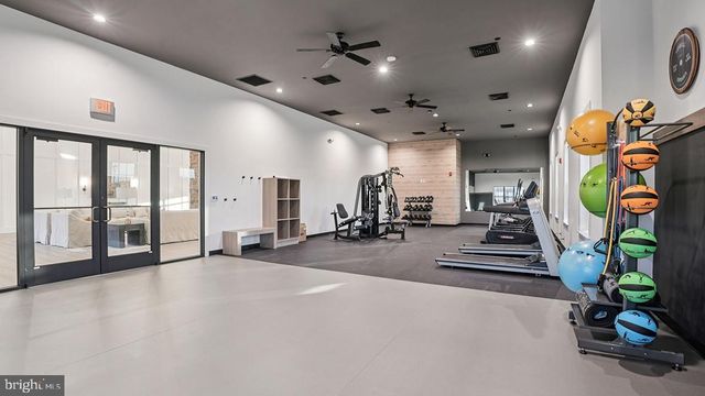 135 MALIBU DR, Egg Harbor Township, NJ 08234