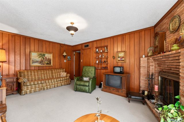 6615 Ridgemont Drive, Dallas, TX 75214