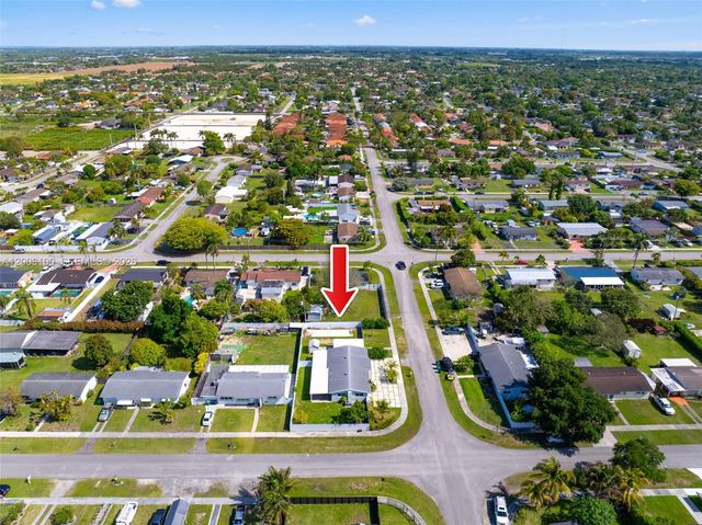 1000 NW 16th Ave, Homestead, FL 33030