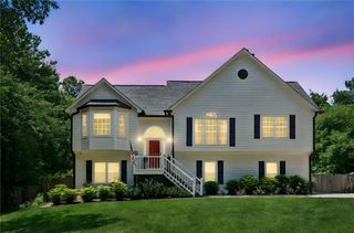 5040 Forest View Trail, Douglasville, GA 30135