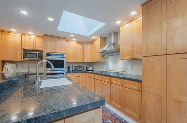 25207 Casiano Drive, Salinas, CA 93908