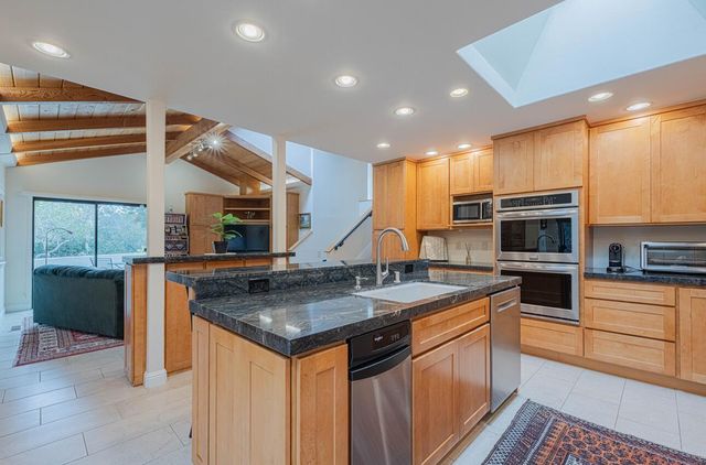 25207 Casiano Drive, Salinas, CA 93908