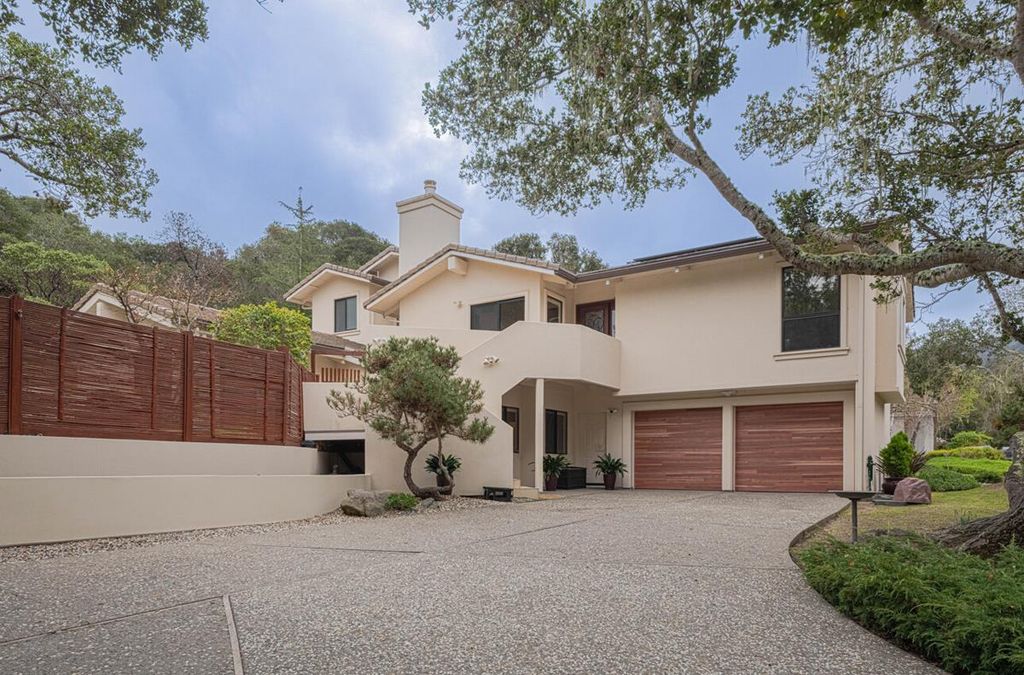 25207 Casiano Drive, Salinas, CA 93908