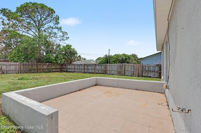 1126 Albion Street NW, Palm Bay, FL 32907