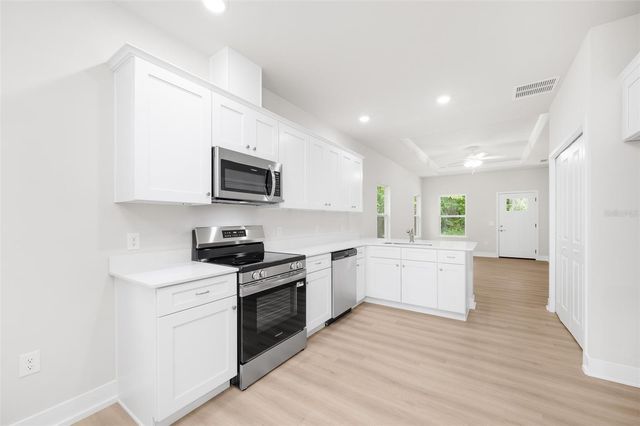 8572 NW 39TH CIRCLE, Gainesville, FL 32653