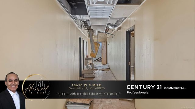 18610 W 8 MILE Road, Southfield, MI 48075