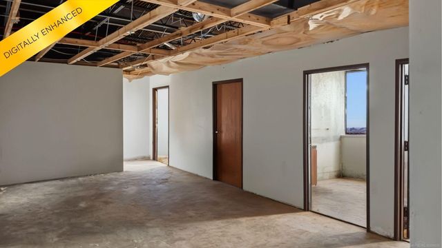 18610 W 8 MILE Road, Southfield, MI 48075