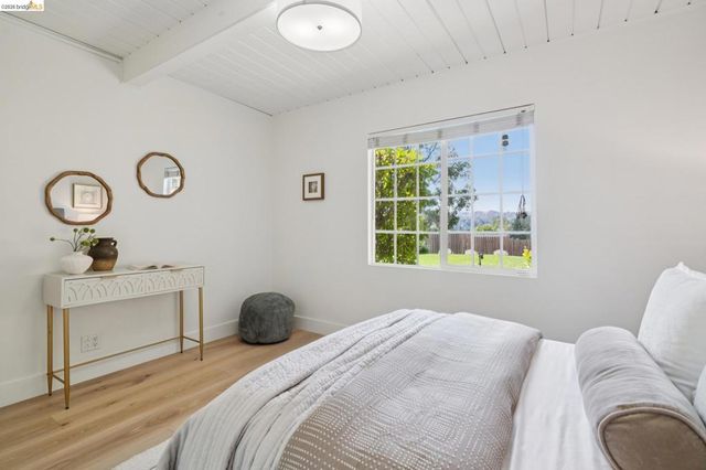1321 Sunset Loop, Lafayette, CA 94549