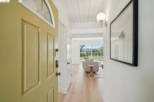 1321 Sunset Loop, Lafayette, CA 94549