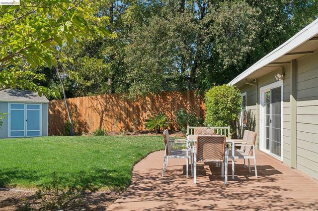 1321 Sunset Loop, Lafayette, CA 94549