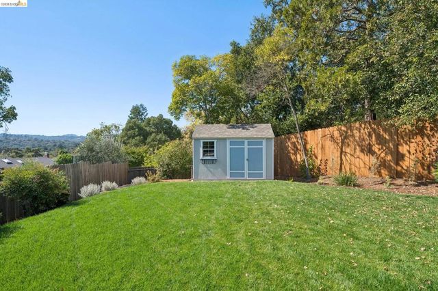 1321 Sunset Loop, Lafayette, CA 94549