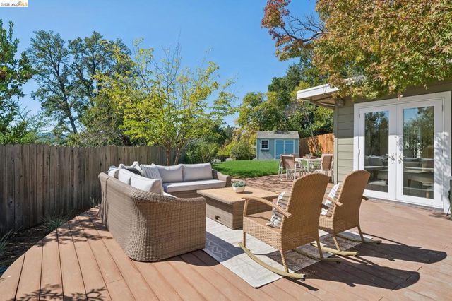 1321 Sunset Loop, Lafayette, CA 94549