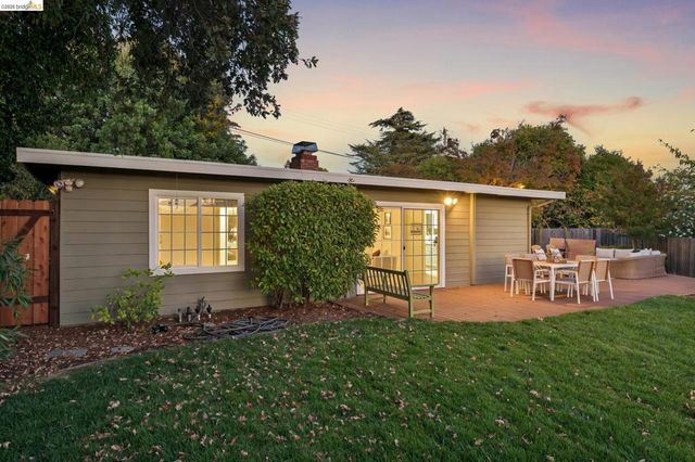 1321 Sunset Loop, Lafayette, CA 94549