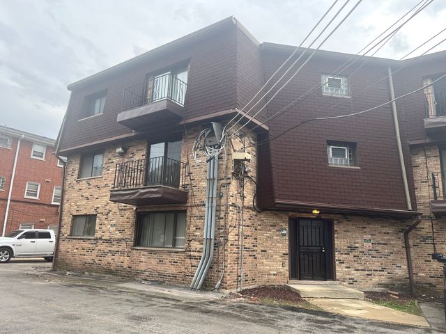 2728 W 87th Street 2A, Chicago, IL 60652