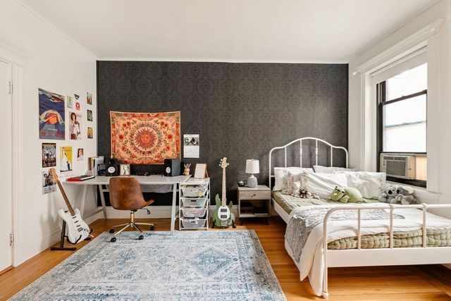 111 Jersey St 12, Boston, MA 02215