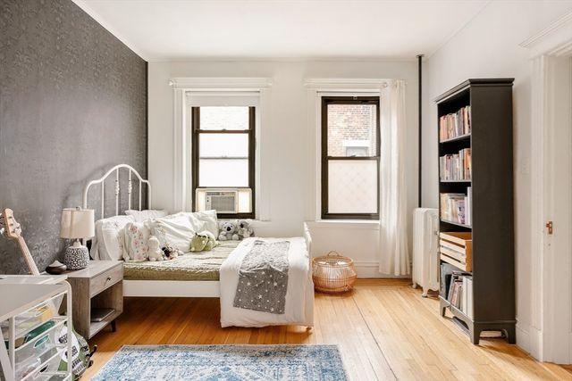 111 Jersey St 12, Boston, MA 02215