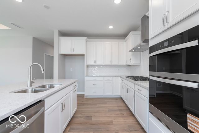 14814 Desert Orchid Drive, Westfield, IN 46074