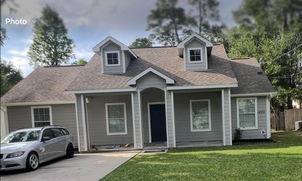 1499 E Dallas Street, Conroe, TX 77301