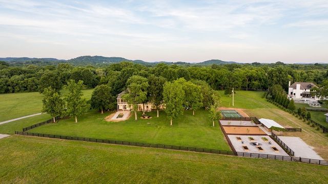 426 Cotton Ln, Franklin, TN 37069