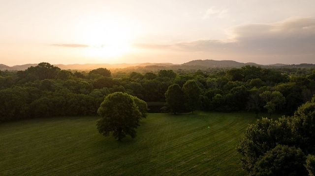 426 Cotton Ln, Franklin, TN 37069