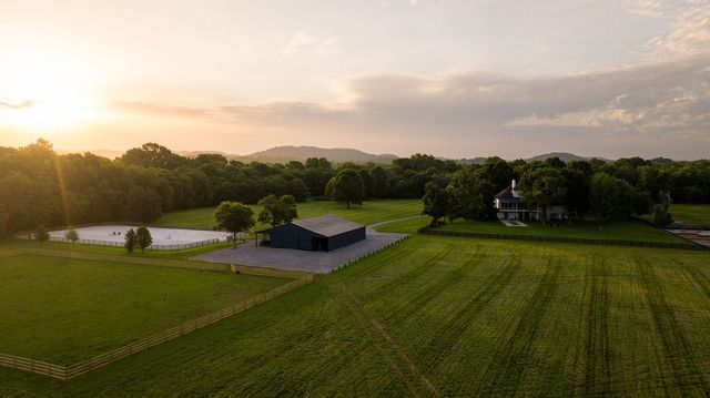 426 Cotton Ln, Franklin, TN 37069