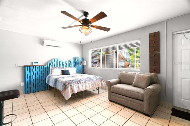 11965 GULF BOULEVARD, Treasure Island, FL 33706