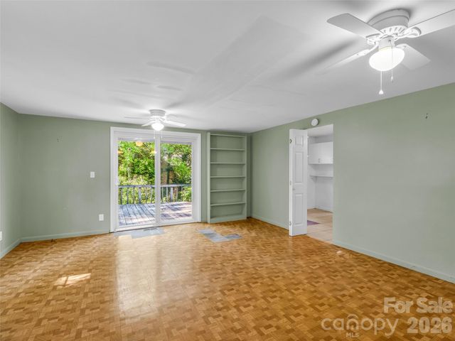 315 Alabama Avenue, Hendersonville, NC 28739