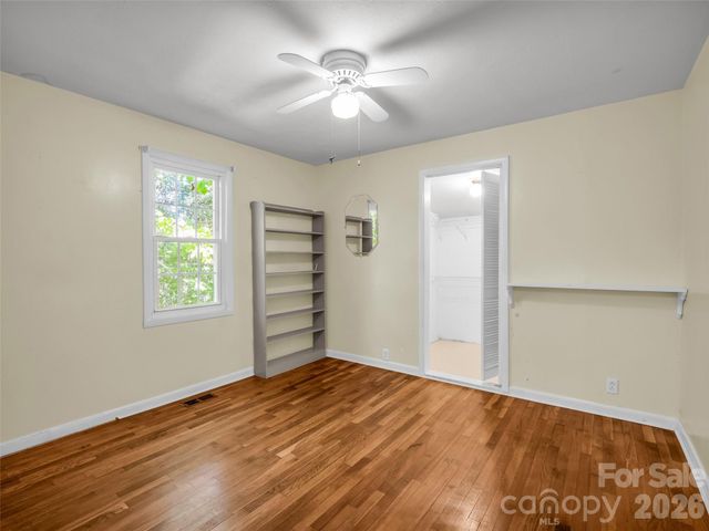 315 Alabama Avenue, Hendersonville, NC 28739