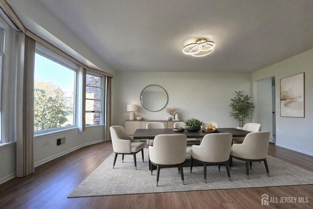 1 Alexander Drive, Monroe, NJ 08831