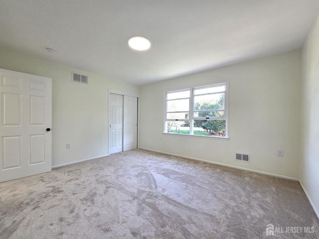 1 Alexander Drive, Monroe, NJ 08831