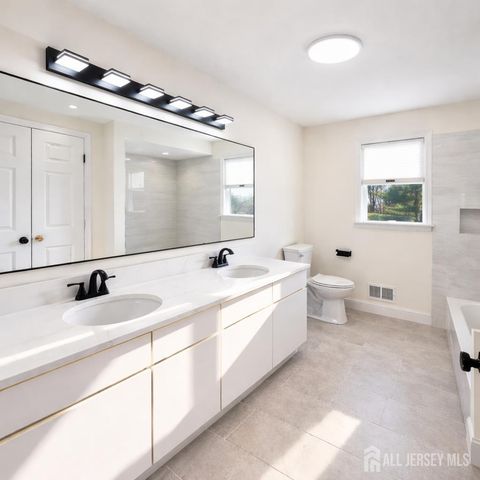 1 Alexander Drive, Monroe, NJ 08831