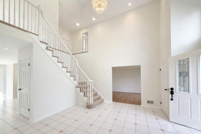 1 Alexander Drive, Monroe, NJ 08831