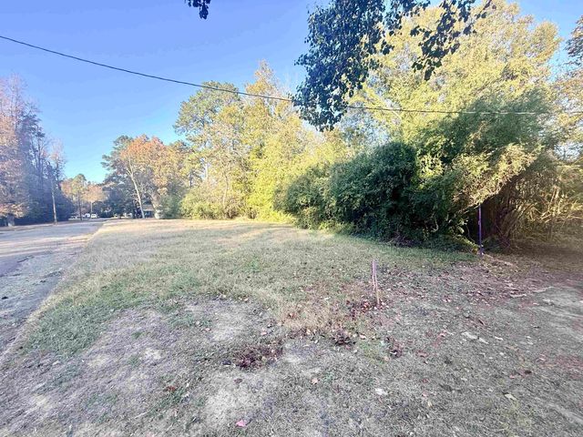 705 N 9Th Street, Gurdon, AR 71743