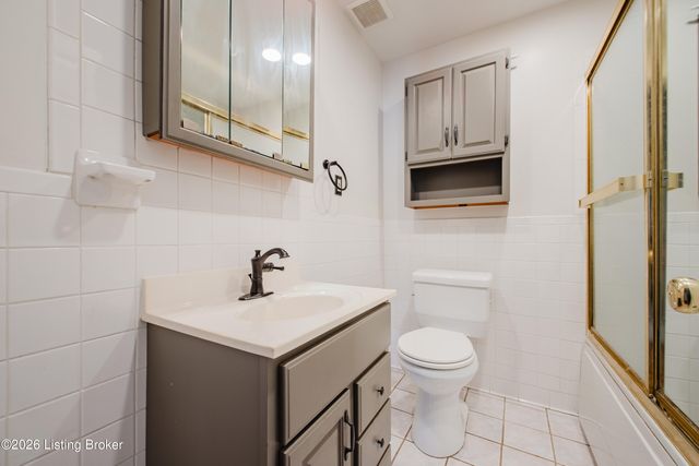 2342 Alexander Ave, Louisville, KY 40217