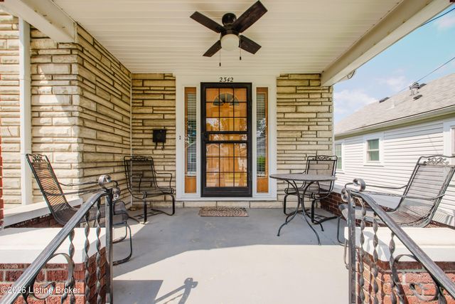 2342 Alexander Ave, Louisville, KY 40217