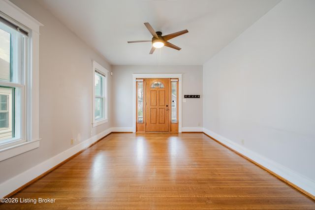 2342 Alexander Ave, Louisville, KY 40217